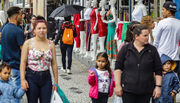  Apenas 9 horas: Paraná segue com destaque nacional no tempo de abertura de empresas